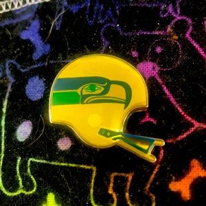 Vintage 🏈Seattle Seahawks pin
